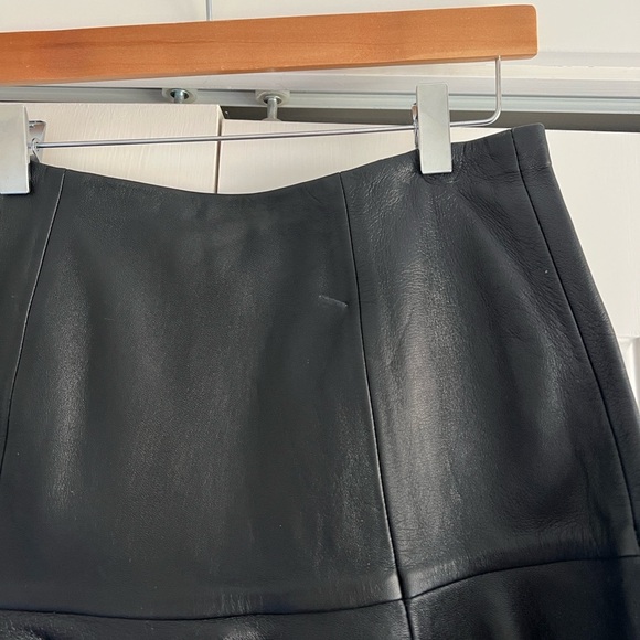 Ralph Lauren Pleated Leather Mini Skirt - Picture 3 of 5
